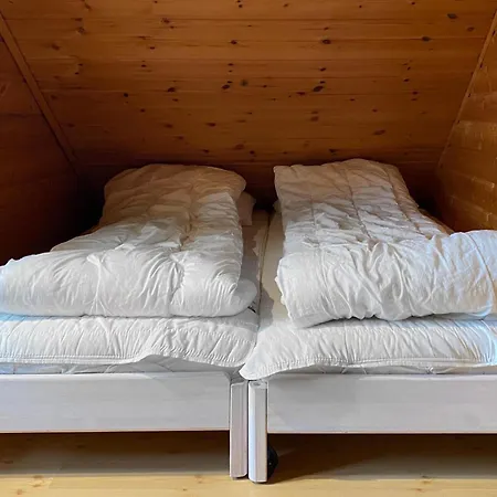 4 Bedroom Lovely In Leinoya Nyaraló Fosnavåg